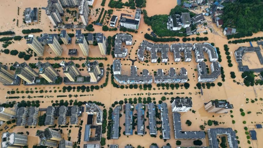 Banjir Besar di China Barat Daya: Lebih dari 80 Ribu Orang Mengungsi, 6 Tewas